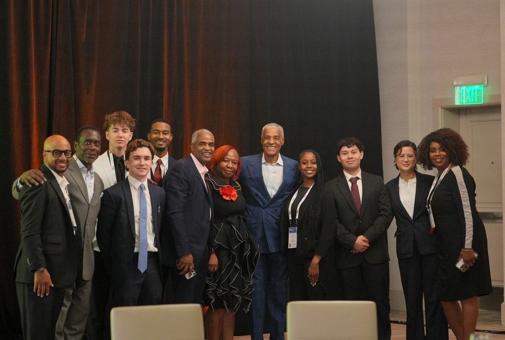 The 2026 iDAC Fellows and TSU students with mentors at the Global Summit